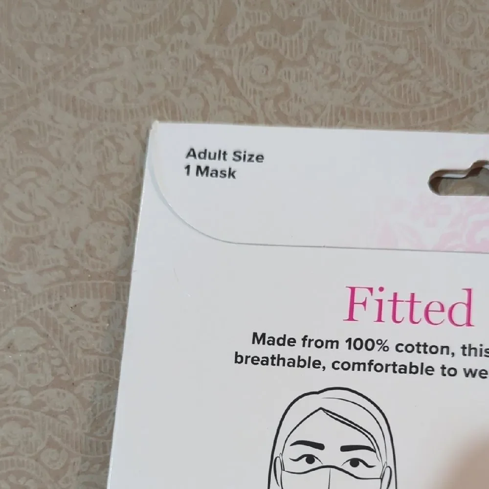 New Vera Bradley Floral Fitted Face Mask